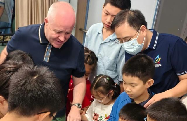 管理层需公, msn, 关注 管理层需公, msn, 关注