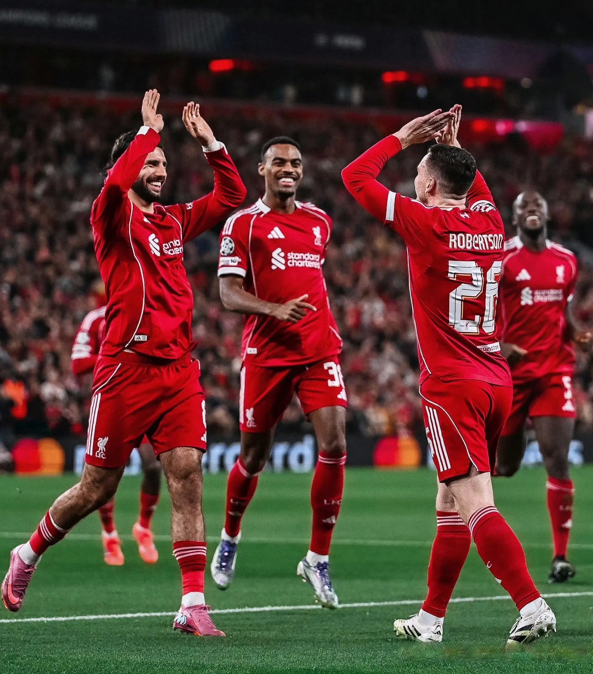 div, 罗伯逊, 还是在养伤